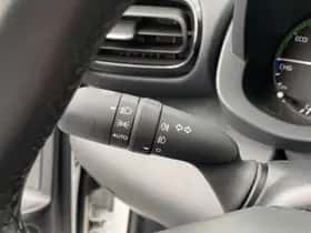 Toyota Yaris (2022) thumbnail 26