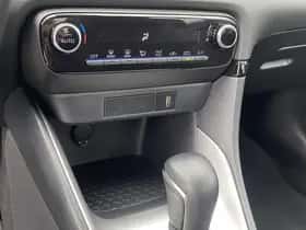 Toyota Yaris (2022) thumbnail 82