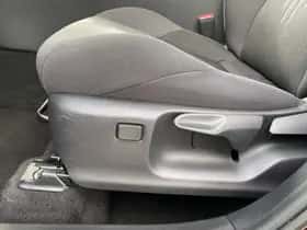 Toyota C-HR (2024) thumbnail 55