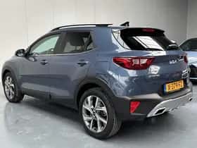 Kia Stonic (2023) thumbnail 48