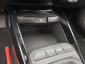Kia Stonic (2024) thumbnail 32