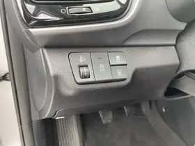 Kia Stonic (2024) thumbnail 69
