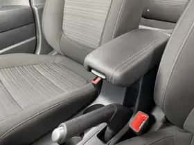 Kia Stonic (2024) thumbnail 84