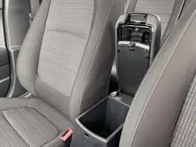 Kia Stonic (2024) thumbnail 85