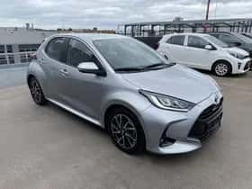 Toyota Yaris (2022) thumbnail 55