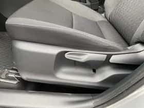 Toyota Yaris (2022) thumbnail 61