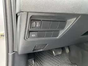 Toyota Yaris (2022) thumbnail 62