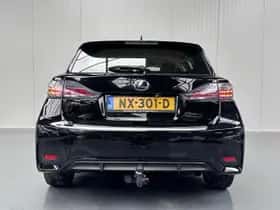 Lexus CT (2017) thumbnail 19