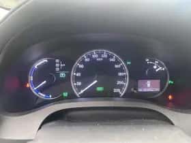 Lexus CT (2017) thumbnail 28