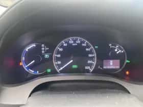 Lexus CT (2017) thumbnail 4