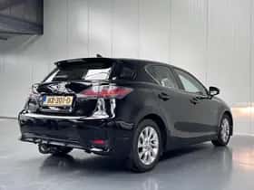Lexus CT (2017) thumbnail 48