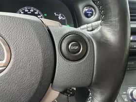 Lexus CT (2017) thumbnail 7