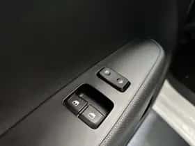 Kia Picanto (2020) thumbnail 25