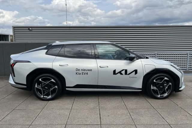 Kia EV4 (2025) thumbnail 6