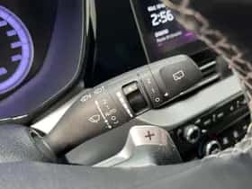 Kia Niro (2019) thumbnail 9