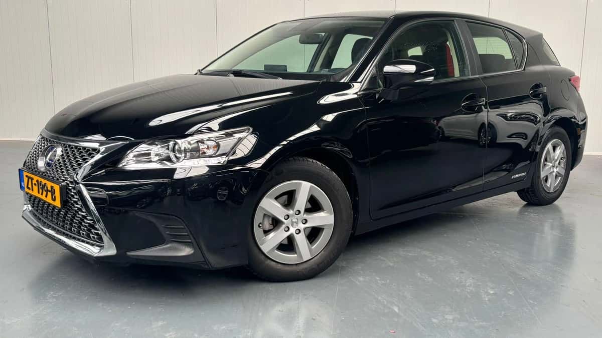 Lexus CT (2019) — foto 1