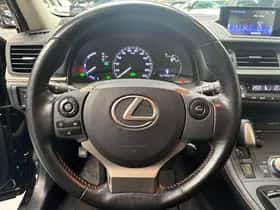 Lexus CT (2019) thumbnail 24