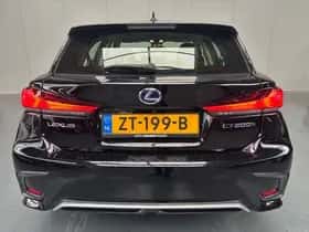 Lexus CT (2019) thumbnail 38