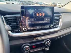 Kia Stonic (2024) thumbnail 22