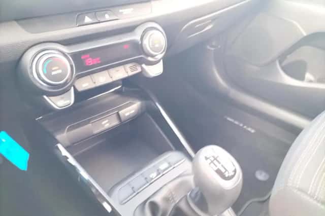 Kia Stonic (2024) thumbnail 30
