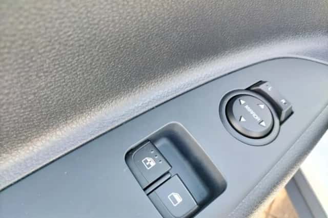 Kia Stonic (2024) thumbnail 31