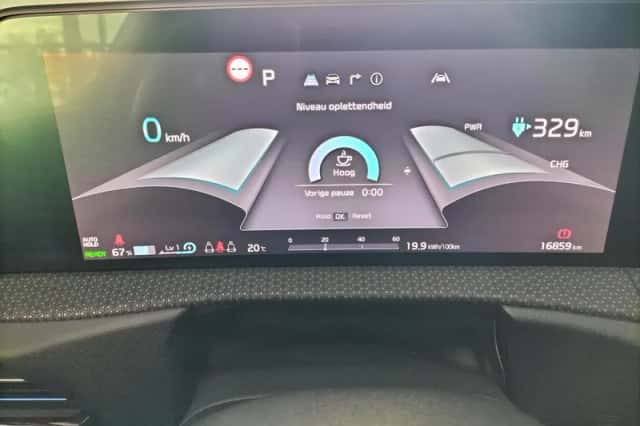 Kia EV6 (2024) thumbnail 31