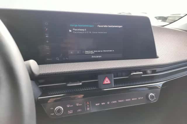 Kia EV6 (2024) thumbnail 32