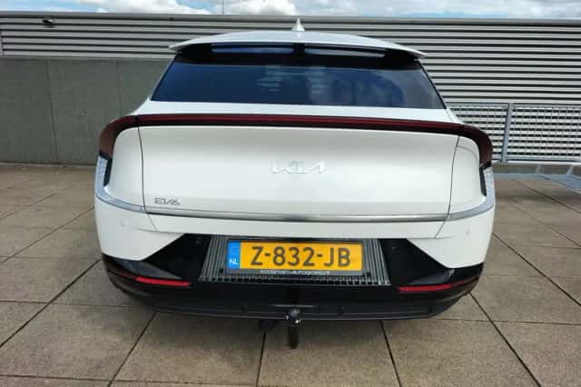 Kia EV6 (2024) thumbnail 5