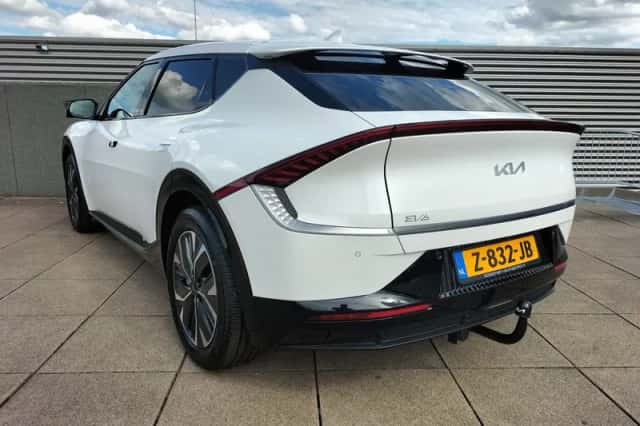 Kia EV6 (2024) thumbnail 7