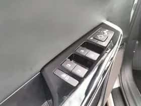 Kia EV6 (2024) thumbnail 10