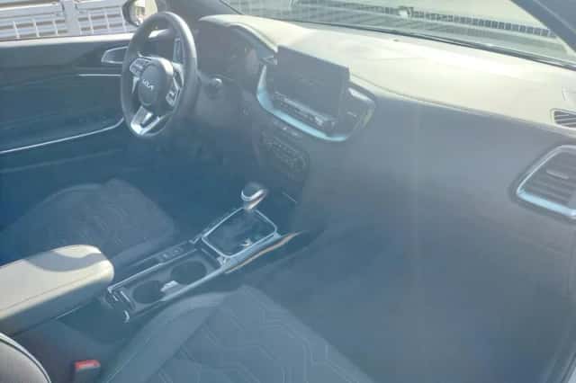 Kia Ceed Sportswagon (2025) thumbnail 13