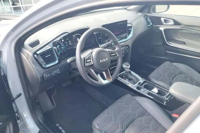 Kia Ceed Sportswagon (2025) thumbnail 18