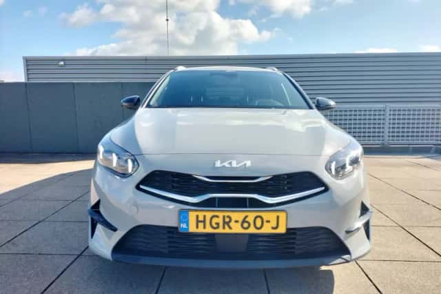 Kia Ceed Sportswagon (2025) thumbnail 8