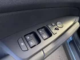 Kia Sportage (2024) thumbnail 76