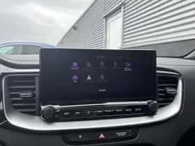Kia Proceed (2023) thumbnail 68