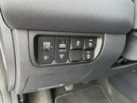 Kia Rio (2013) thumbnail 19