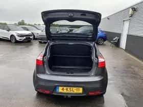 Kia Rio (2013) thumbnail 50