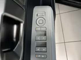Kia EV4 (0) thumbnail 18