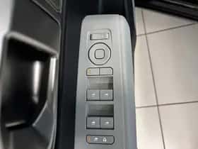 Kia EV4 (0) thumbnail 44