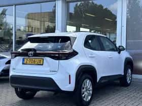 Toyota Yaris-cross (2024) thumbnail 12
