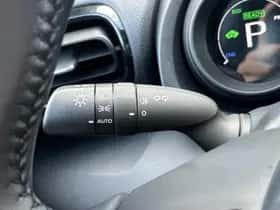 Toyota Yaris-cross (2024) thumbnail 18