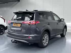 Toyota RAV4 (2018) thumbnail 52