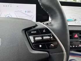 Kia EV6 (2024) thumbnail 75