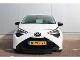 Toyota Aygo (2022) thumbnail 31