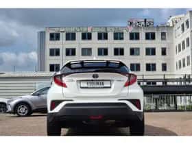 Toyota C-HR (2021) thumbnail 15