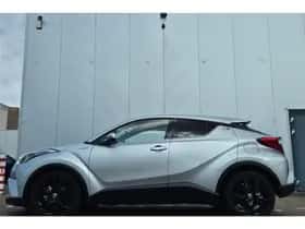 Toyota C-HR (2019) thumbnail 39