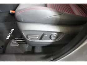 Toyota RAV4 (2025) thumbnail 17