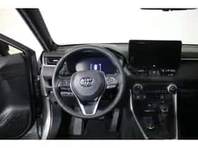 Toyota RAV4 (2025) thumbnail 7