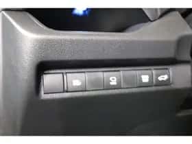 Toyota RAV4 (2025) thumbnail 62