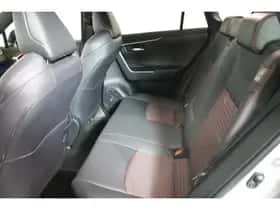 Toyota RAV4 (2025) thumbnail 8